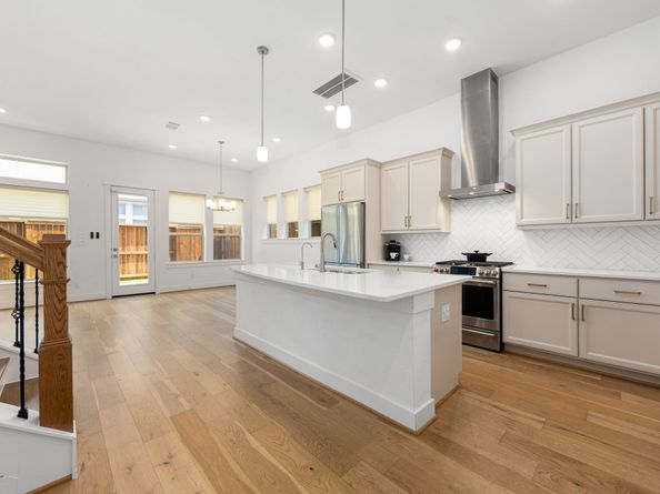 1724 Leilani Drive, Houston TX 77055