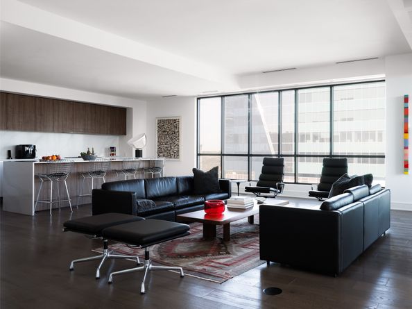 5104 Caroline Street 702, Houston TX 77004
