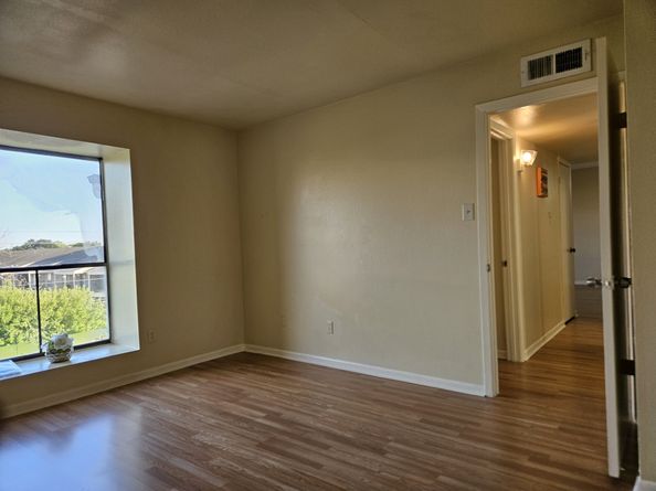 8433 Hearth Drive 38, Houston TX 77054