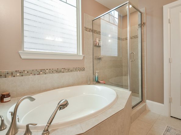 934 W 24th Street, Houston TX 77008