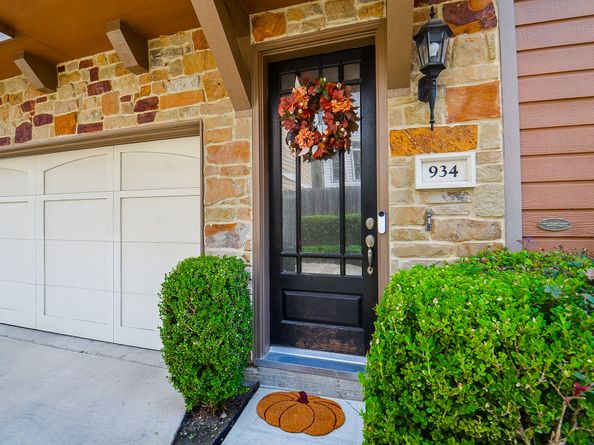 934 W 24th Street, Houston TX 77008
