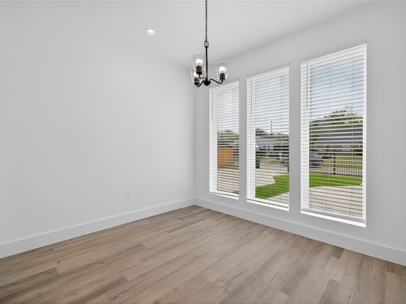 5027 Willow Glen Drive AB, Houston TX 77033