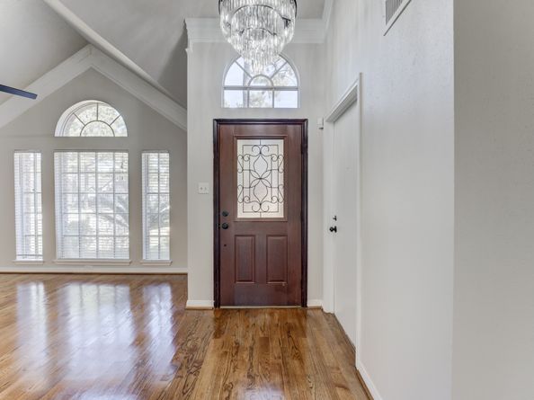 8306 Lake Crystal Drive, Houston TX 77095