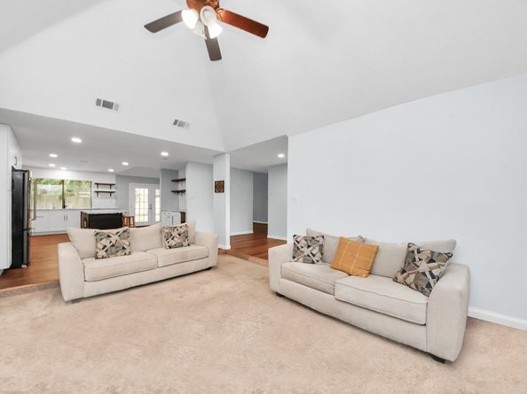 902 Rolling Mill Drive, Sugar Land TX 77498