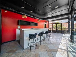 1916 Baldwin, Houston TX 77002