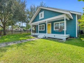 4401 Hain Street, Houston TX 77009