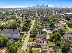 4401 Hain Street, Houston TX 77009