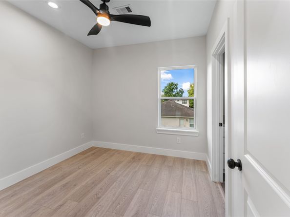 8306 Comal Street, Houston TX 77051