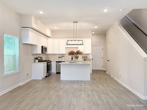 4527 Ireland Street, Houston TX 77016