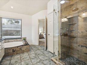 11 Amber Sky Place, The Woodlands TX 77381