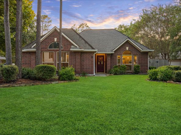 11 Amber Sky Place, The Woodlands TX 77381