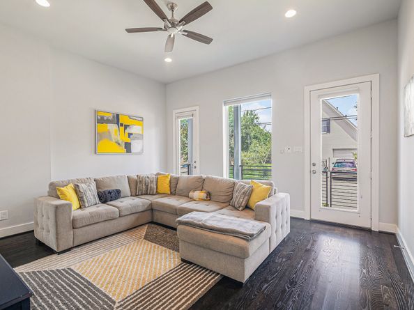 925 Herkimer Street, Houston TX 77008