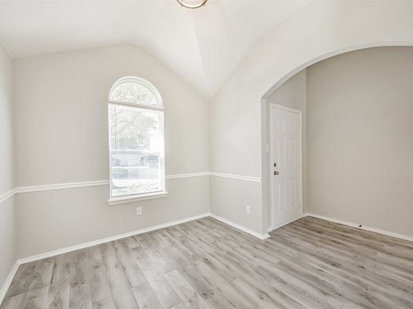 7443 Ida Wells Forest Drive, Houston TX 77016