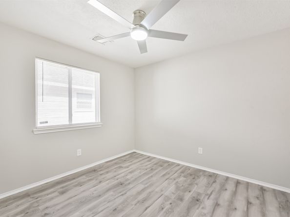 7443 Ida Wells Forest Drive, Houston TX 77016