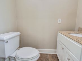 5701 Winsome Lane 2, Houston TX 77057