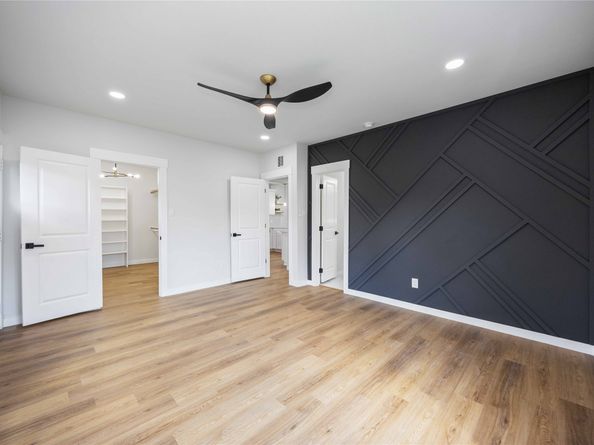 2420 Woodard Street, Houston TX 77026