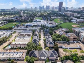 5823 Augusta Court, Houston TX 77057