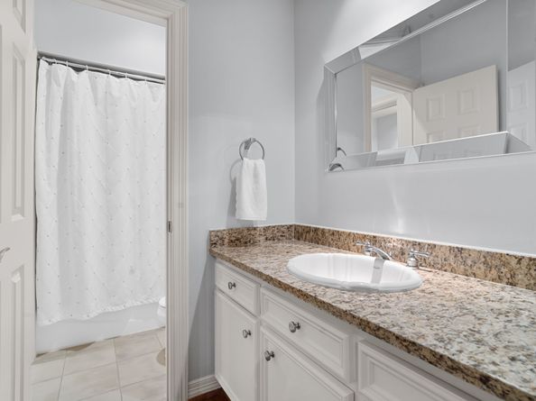 5823 Augusta Court, Houston TX 77057