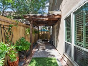 5823 Augusta Court, Houston TX 77057
