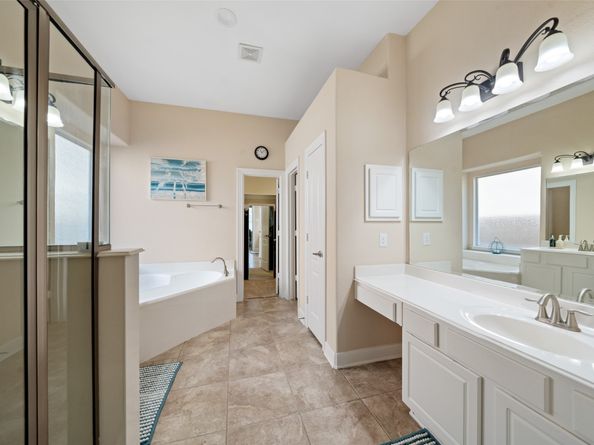 14710 Castle Cove Lane, Houston TX 77044