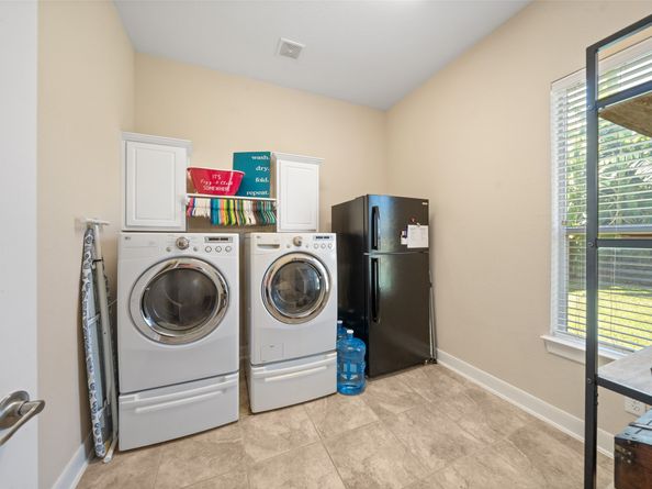 14710 Castle Cove Lane, Houston TX 77044