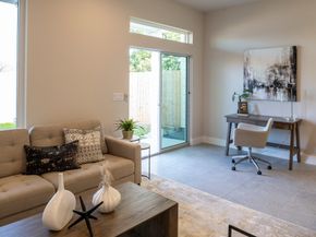 1914 Erastus Street, Houston TX 77020