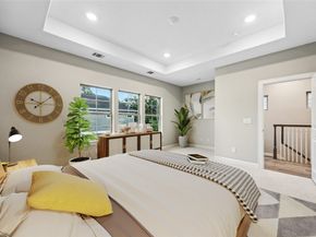 804 Glowing Dawn Drive, Houston TX 77018