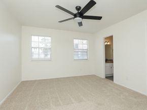 5800 Lumberdale Road 17, Houston TX 77092