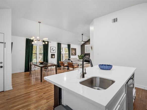 3404 Rosedale Street, Houston TX 77004