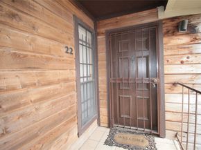 10912 Gulf Freeway 22, Houston TX 77034