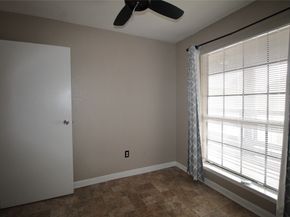 10912 Gulf Freeway 22, Houston TX 77034