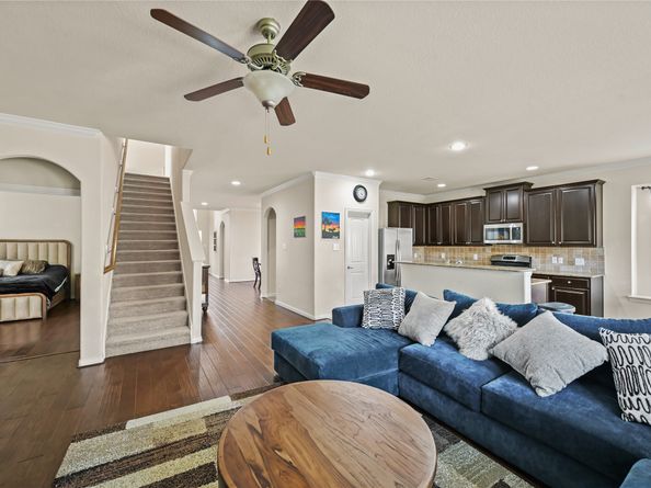 13722 Mckinney Creek Lane, Houston TX 77044