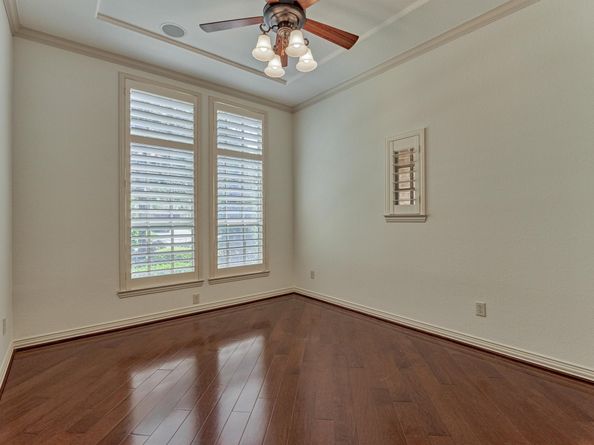 15 Ramey Heights Court, The Woodlands TX 77381