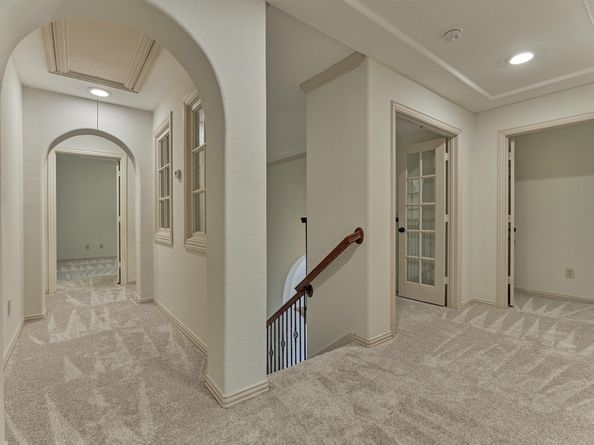 15 Ramey Heights Court, The Woodlands TX 77381