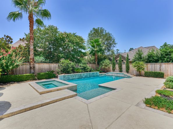 15 Ramey Heights Court, The Woodlands TX 77381