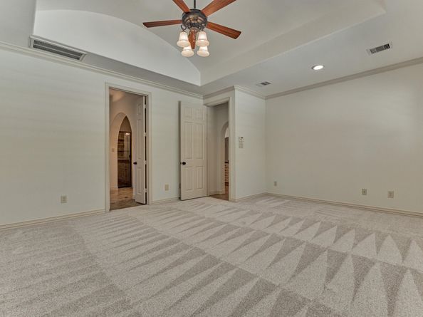 15 Ramey Heights Court, The Woodlands TX 77381