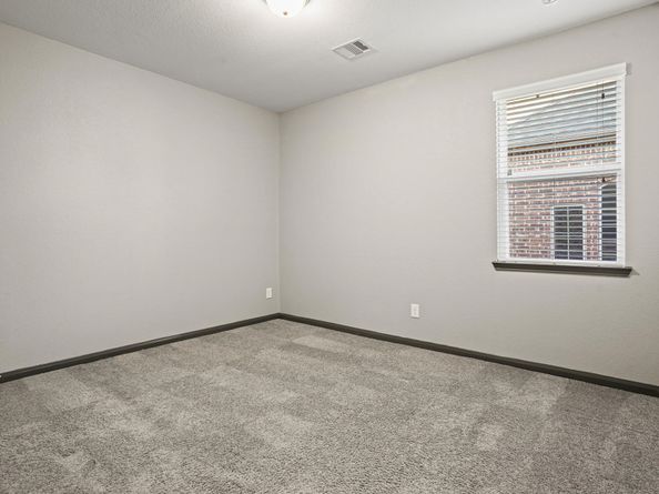 14105 N Lake Branch Lane, Houston TX 77044