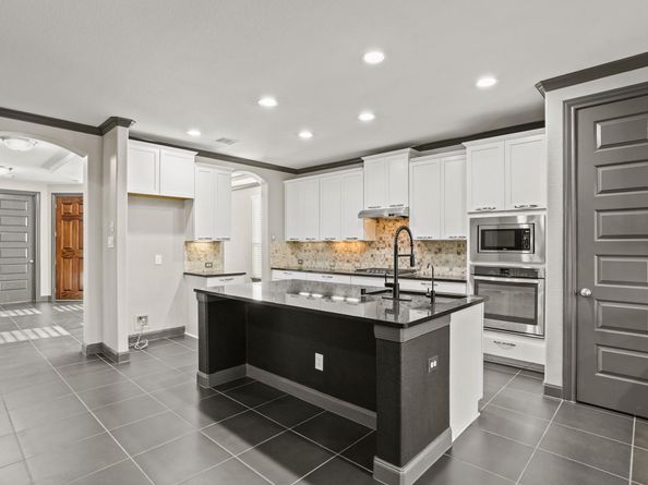 14105 N Lake Branch Lane, Houston TX 77044