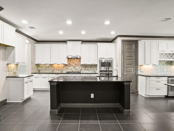 14105 N Lake Branch Lane, Houston TX 77044