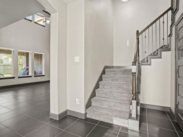 14105 N Lake Branch Lane, Houston TX 77044