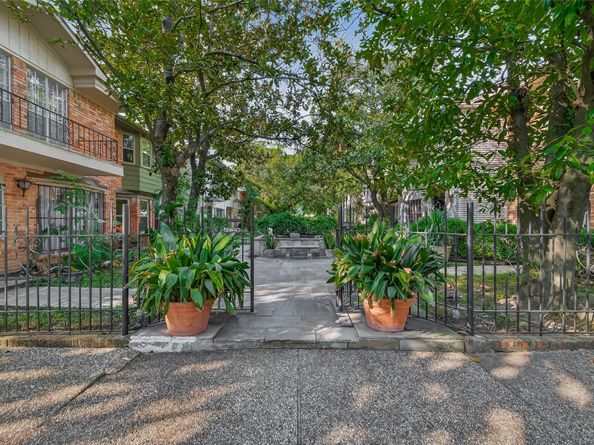 5534 Holly Street I, Houston TX 77081