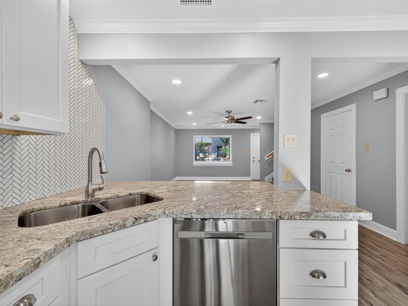 5534 Holly Street I, Houston TX 77081