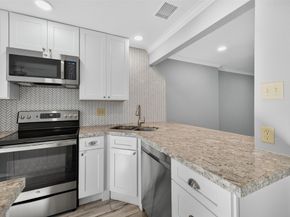 5534 Holly Street I, Houston TX 77081