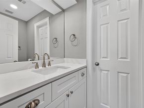 5534 Holly Street I, Houston TX 77081