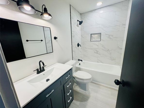 2325 Crescent Park Drive 277, Houston TX 77077