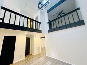 2325 Crescent Park Drive 277, Houston TX 77077