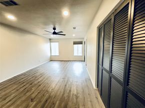 2325 Crescent Park Drive 277, Houston TX 77077