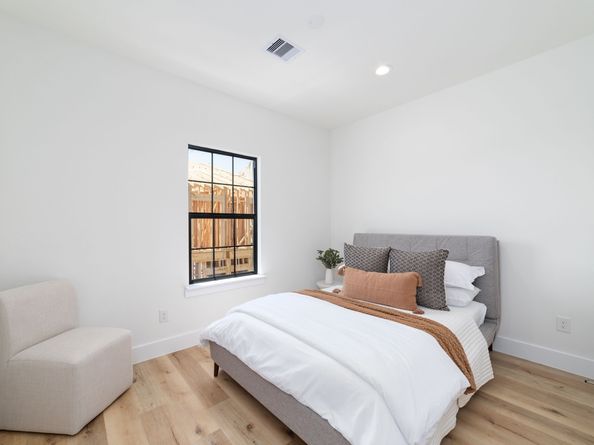 11930 S Hoa Sen Circle, Houston TX 77072