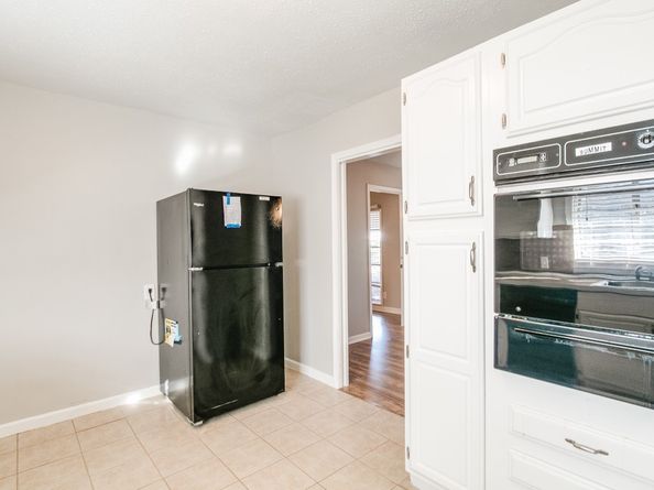 10201 Homestead Road, Houston TX 77016