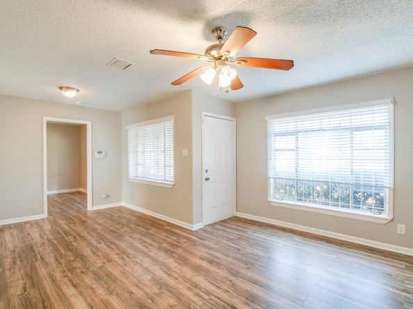 10201 Homestead Road, Houston TX 77016